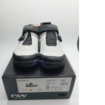 ZAPATILLAS NORTHWAVE 80223013-93 OVERLAND PLUS CLARO-MORADO