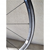 RUEDA DELANTERA VITTORIA ELUSION CARBON CLINCHER 30C